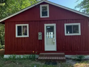 South Twin Lake Cabin  - Turkey Tail