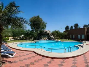 Golden Amoon Resort