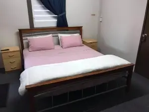 Goondihill Hotel
