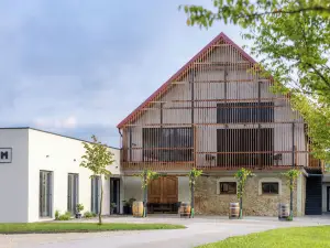 Winery and Apartments Marof