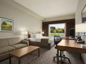 Days Inn & Suites by Wyndham Yorkton