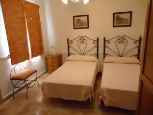 Hotel Antequera Rural Fortes la Nuit