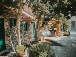 Kalpic Suites & Villa