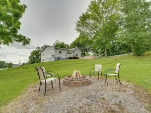 Countryside Hideaway in Greeneville w/ Fire Pit!