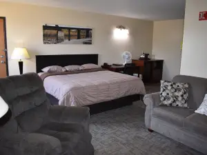 Heartland Hotel & Suites