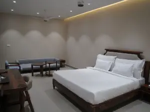 KMR Hotels & Resorts