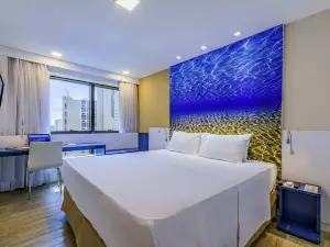 福特萊薩梅雷斯美居酒店