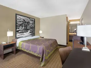 Super 8 by Wyndham Knoxville North/Powell