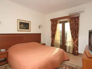 Olympia Guesthouse