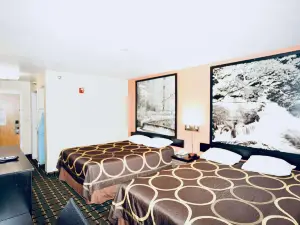 Super 8 by Wyndham Crossville TN