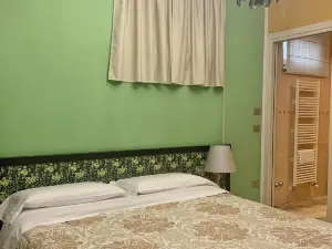 Cortiletto d'Alba Camere Con Ristorante