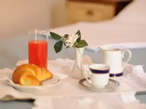 Hotel Fly