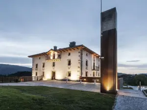 Palacio de Yrisarri by IrriSarri Land