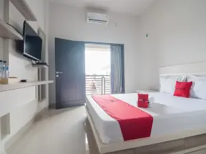 RedDoorz Syariah Near Tugu Juang Jambi