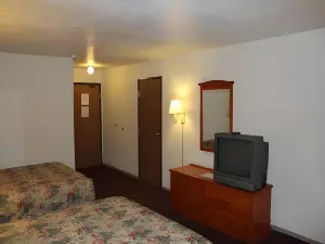 Nichols Inn & Suites