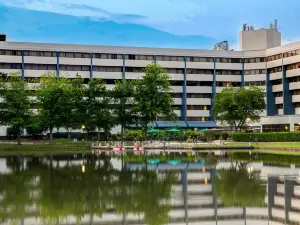DoubleTree Suites by Hilton Raleigh - Durham