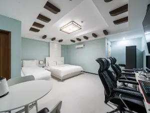 Prima Motel