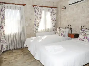 Villa Lotus Konuk Evi
