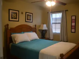 Echo Canyon Resort & Marina