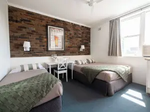 Hornsby Inn
