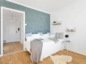 StayPlus Modern Studio Near Bislet Games