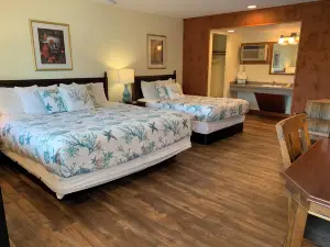 Cape Pines Motel