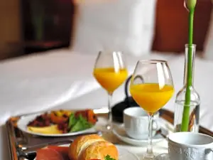 Flanders Hotel