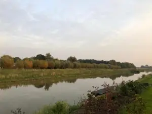 B&B Snurk Stiens, Fijn Verblijf Aan Open Vaarwater