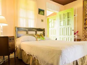 The Grand Sinopia Inn Portland