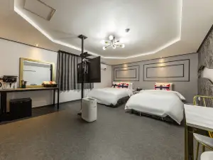 Iksan Hotel G7