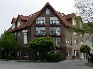 City Hotel