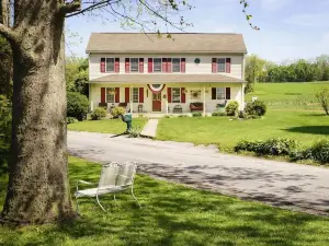 Red Cardinal Bed and Breakfast