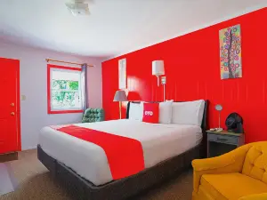 OYO Hotel Lamberton Hwy 14