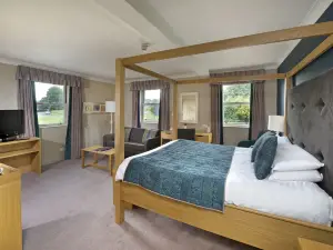 George Hotel
