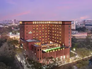홀리데이 인 구르가온 NH8 바이 IHG