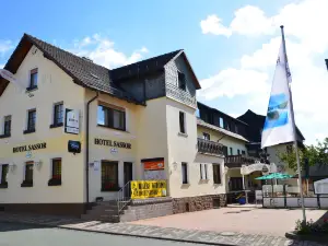 โรงแรมซาสซอร์