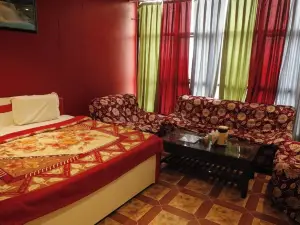 Hotel Om Complex