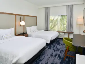 Fairfield Inn & Suites Charlotte University Research Park