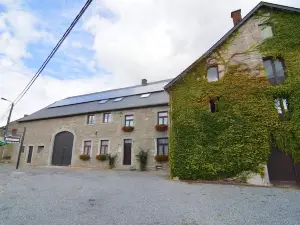 Inviting Holiday Home in Beauraing