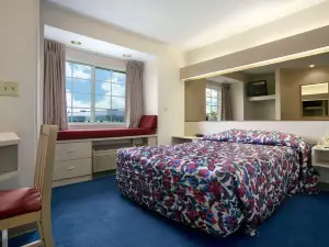 Microtel Inn by Wyndham Champaign