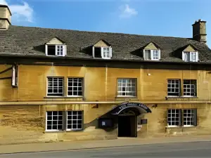 Noel Arms - "A Bespoke Hotel"