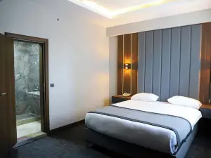 Cenas Otel - Cengiz Aslan