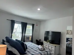 Cozy Private Bedrooms Kitchen Wifi