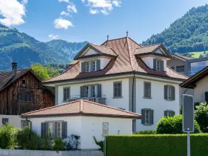 Verena's Boutique Villa au Lac