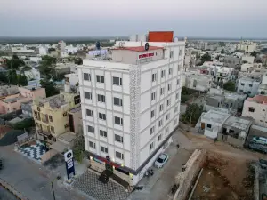 Sudarshan Palace by Spree