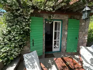 Lake House Puro