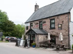 บิวทิฟูล 1-เบ็ด คอทเทจ อิน ทรีเลค