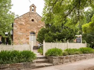 แคลร์ วัลเลย์ เฮอริเทจ รีทรีท