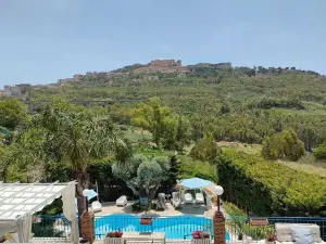 ヴィラ デル ソーレ ルレ