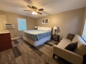 Lighthouse Inn